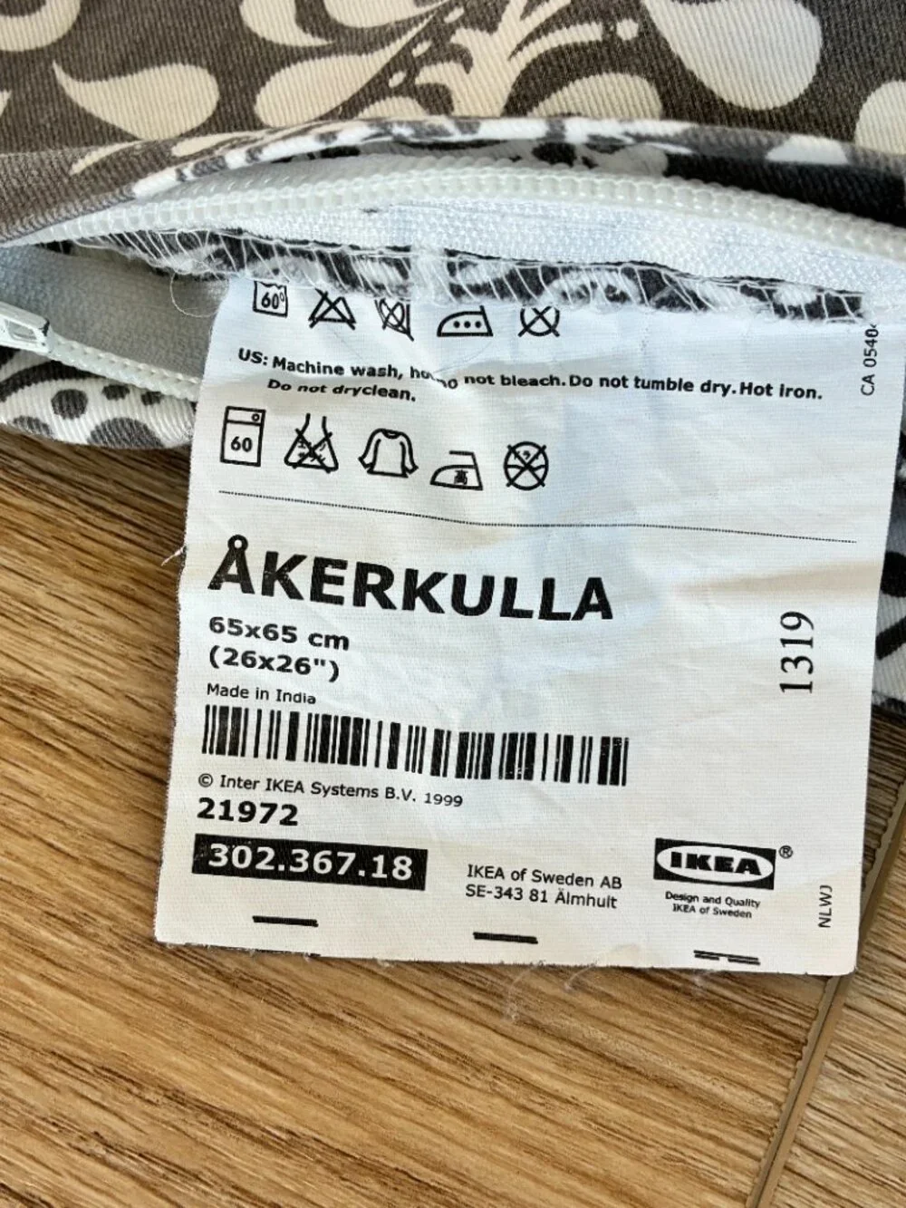 Ikea Akerkulla Euro Pillow Shams Set of 2 Gray White Floral 26x26